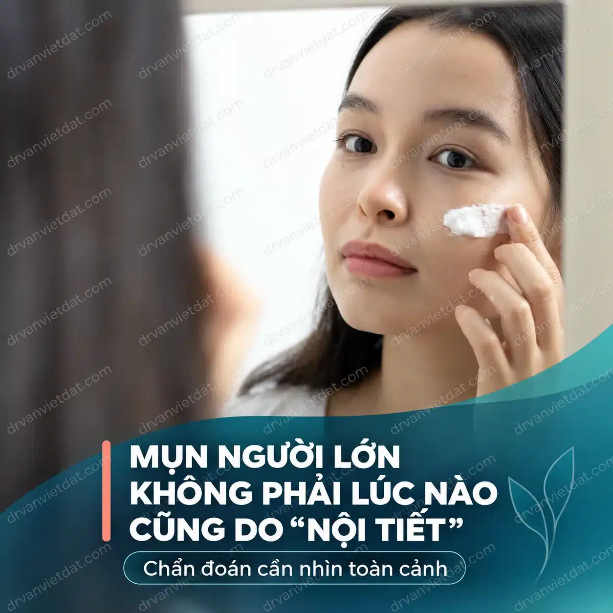 Hình minh họa phụ nữ trưởng thành chăm sóc da có mụn vùng cằm và đường hàm